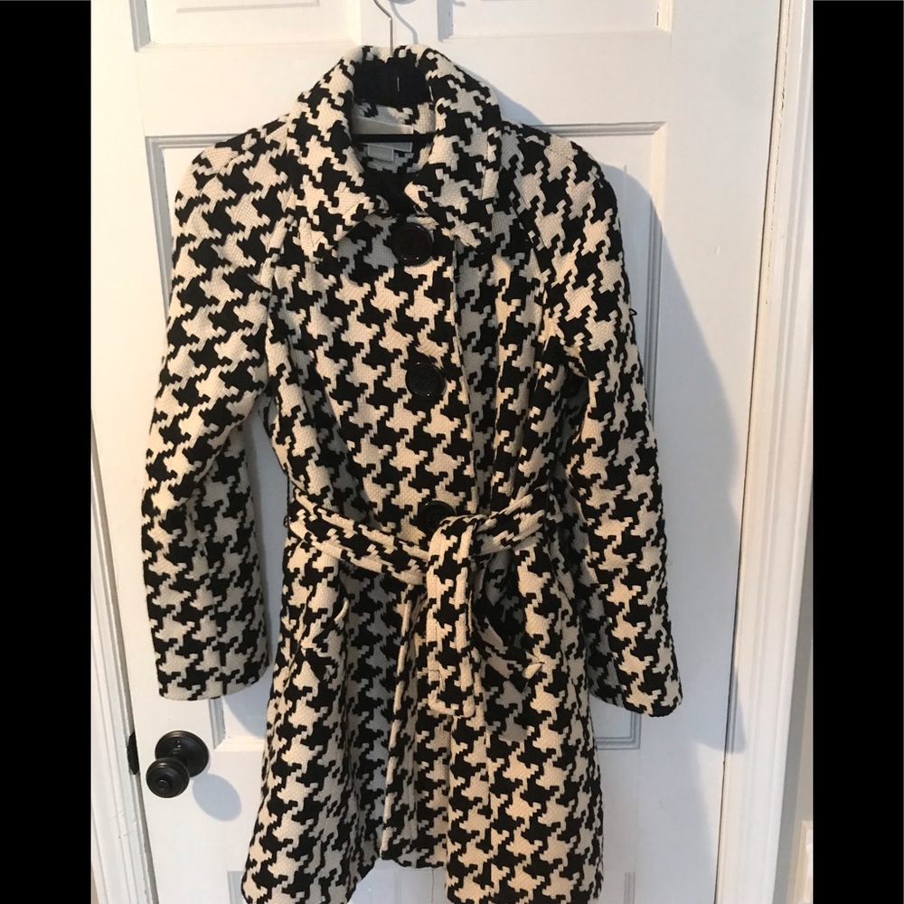 Never worn Michael Kors houndstooth peacoat